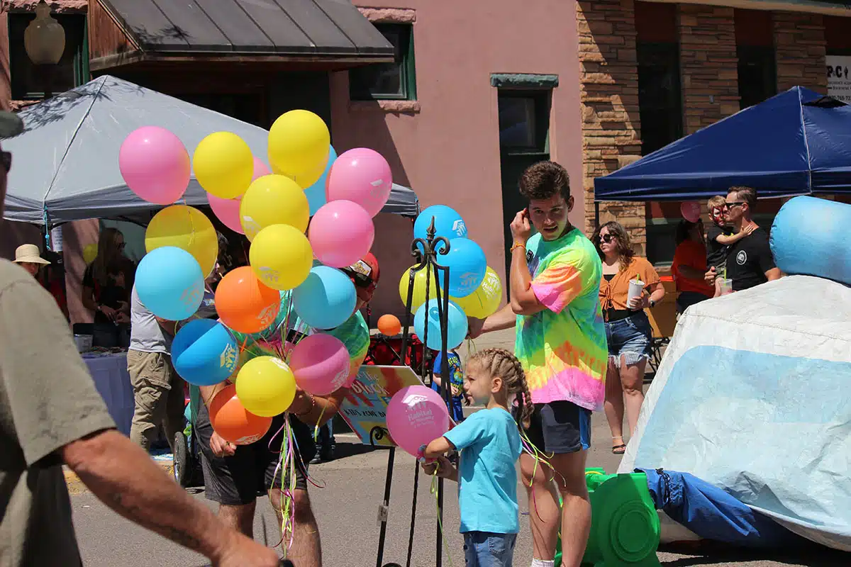 Free balloons for kids